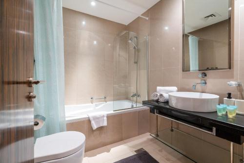 Lovely Lake View - Two Bedroom - JLT - image 14