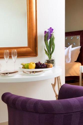 Suite with Terrace and Sea View