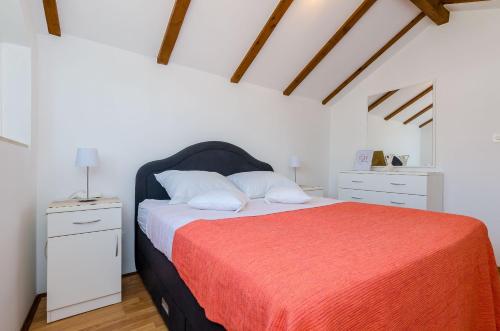 Apartment Marina View