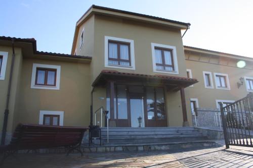 Hotel Lupa - image 10