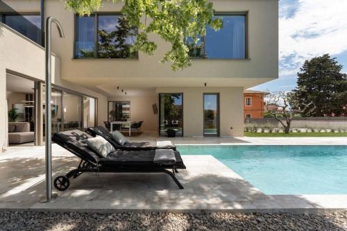 Luxury Villa Lipa Tree with pool in Novigrad