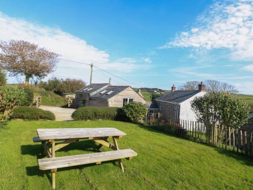 Hay Loft Camborne - image 8