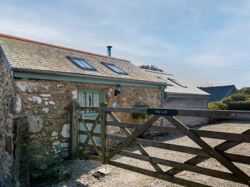 Hay Loft Camborne - image 12