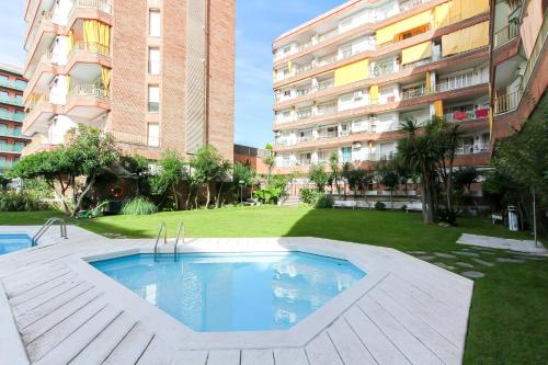 Three-Bedroom Apartment image 9