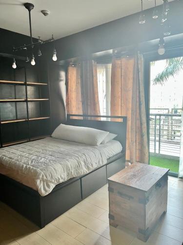 Von’s bachelor pad