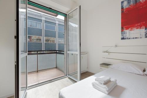 GuestHost - Cagnola Cozy Apartament with Balcony, Milan
