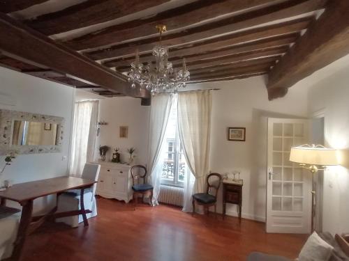Cœur de Paris Montorgueil - Heart of Paris - Charming super central apartment for your ideal Parisian days, París