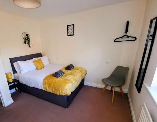 No 23- Large Spacious 3 Bed Home - Parking & WiFi