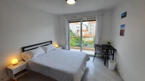 Sunny Mercury - Room in Apartment - Pension de famille - Cannes