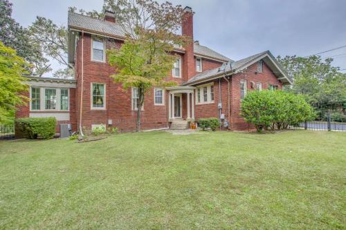 Family Laurinburg Home with Private Yard and BBQ