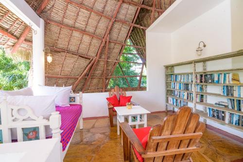 Minimi Couzy villa casaurina in מלינדי