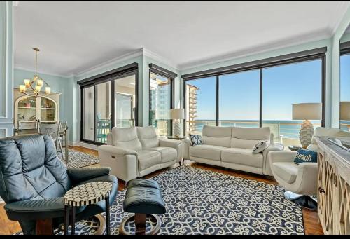 Ocean Creek Penthouse North Myrtle Beach in Myrtle Beach, USA