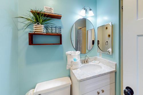 Beachwalk Condominiums - image 13