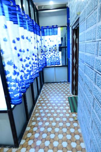 HOLIDAY INN in Konark