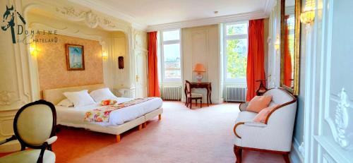 499514879 Logis Hotels Domaine du Châtelard