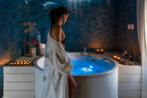 Hot tub, Duomo Suites & Spa in Catania City Center