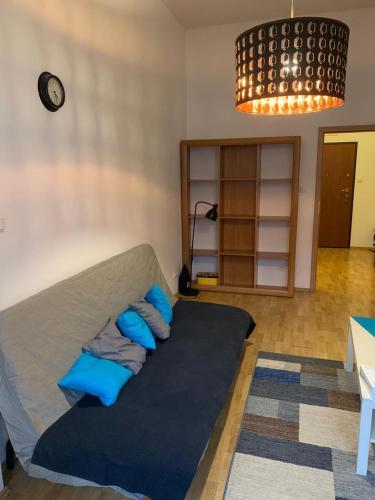 Spacious 2-rooms penthouse in Warsaw city center