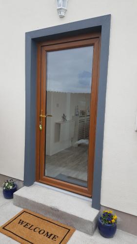 Entree, Blue Ocean Guest Suites in Doolin