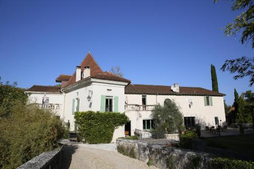 Le Moulin de Saint-Aulaye chambre d'hôte Bonnes