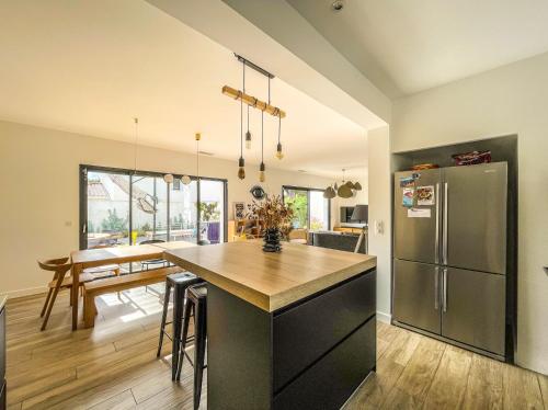 Superbe Villa Marseille 3 Lucs in Les Trois-Lucs