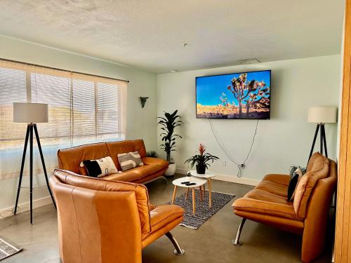 Casa Del Desierto - Panoramic Views - Pet Friendly - Fire Pit in Joshua Tree, USA