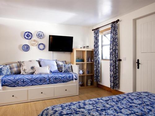 1 twin bed