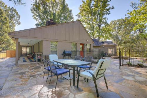 Spacious Southaven Home on 8 Acres with Private Pool - image 11