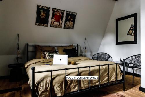 499549602 Stella Suites Boutique Hotel