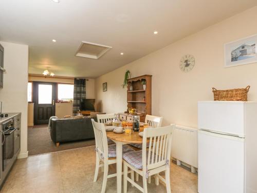 Brindle Cottage - image 14
