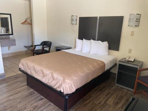 1 double bed