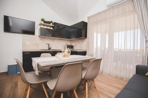 One-Bedroom apartment Standard image 6