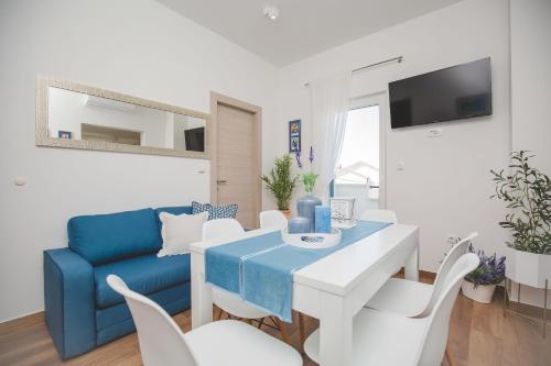 One-Bedroom Apartment image 1