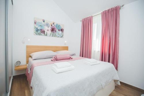 One-Bedroom apartment Standard image 5