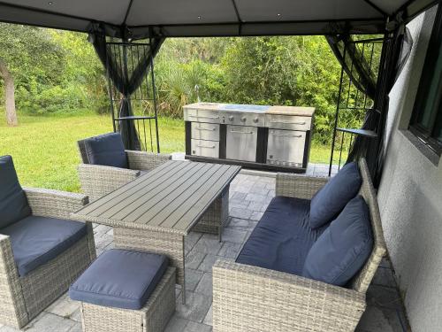 Everglades Breath 3bed 2 bath Villa in South Gulf Cove (FL)