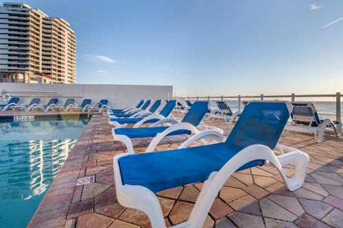 Tropical Winds Resort Hotel - image 10