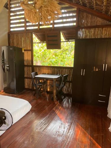 Popochos Beach Eco-Lodge