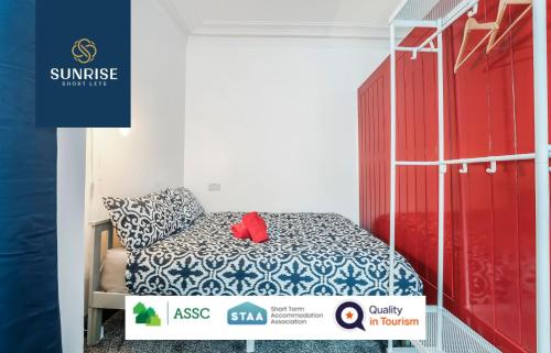 LAW 5 - DIGS - INVOICE and REDUCED PRICE only via SUNRISE SHORT LETS DUNDEE, 2 rooms, 4 Double Beds, Fully Equipped, Free Parking, WiFi, 3xSmart TVs, Groups, Families, Food, Shops, Bars, Centrally Located, Short or Long Stays, Dundee (fotografie 4)