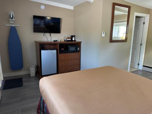 Claremont Motor Lodge - image 10
