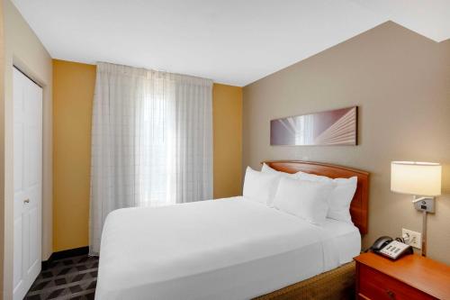TownePlace Suites Mt. Laurel - image 10