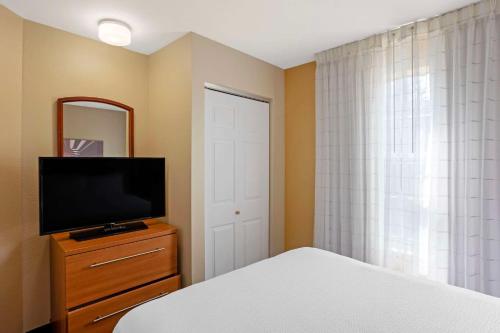 MainStay Suites Mt Laurel - Philadelphia