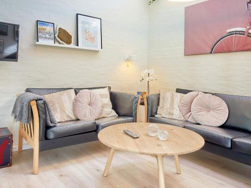 บริการและสิ่งอำนวยความสะดวก, person holiday home in Allinge in สลอตสลิงไวย์