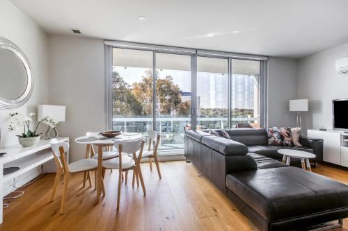 المرافق, Vivid on Malvern Road - A Convenient Lifestyle Stay in Toorak