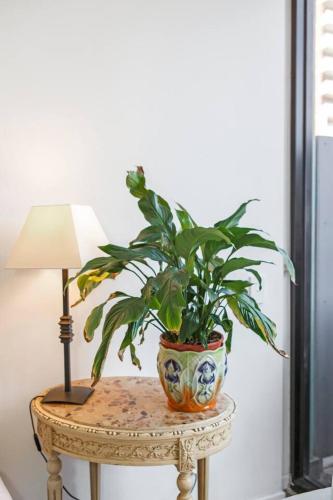 Contemporary Comfort between Fitzroy and Carlton