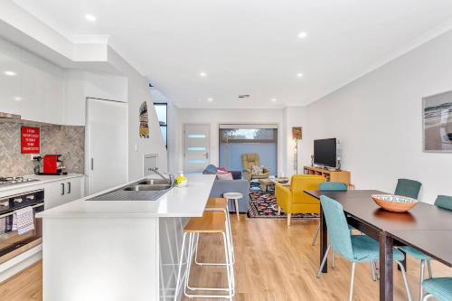Faciliteiten, 'Christies Chic' A Family Getaway by the Beach in Christies Beach