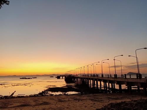Patcharin Homestay near Thai sea