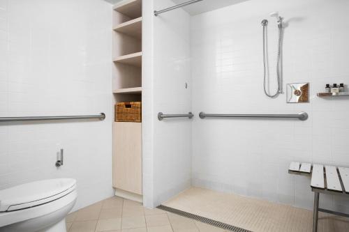 Hilton Vacation Club The Modern Honolulu