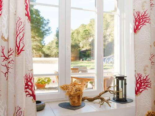 Gîte au Domaine du Château Rouquette - Proche Mer et Vignes à Narbonne-Plage - FR-1-409-177 (Charmant gite de 55 m² au cœur d'un domaine viticole a 2 km de Narbonne-Plage, ideal pour 5 pers. - ) in Narbonne