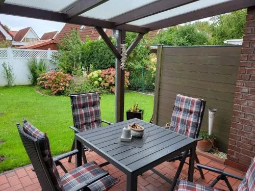 Ferienhaus Leentje in Greetsiel, Deutschland