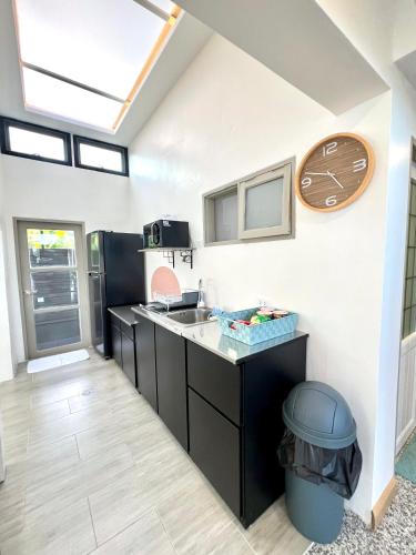 SOVA Vcay Pool Villa - 주방