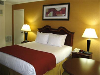 Best Western Plus Galleria Inn and Suites